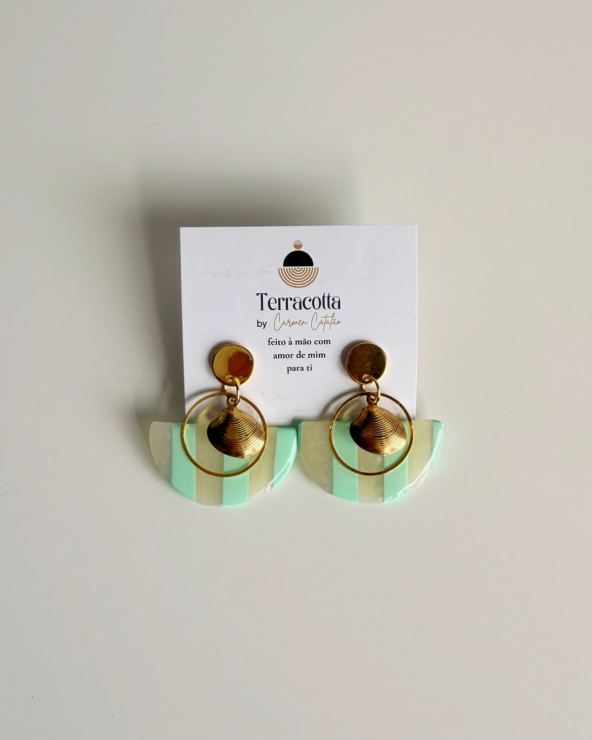 Brincos Aqua Shell