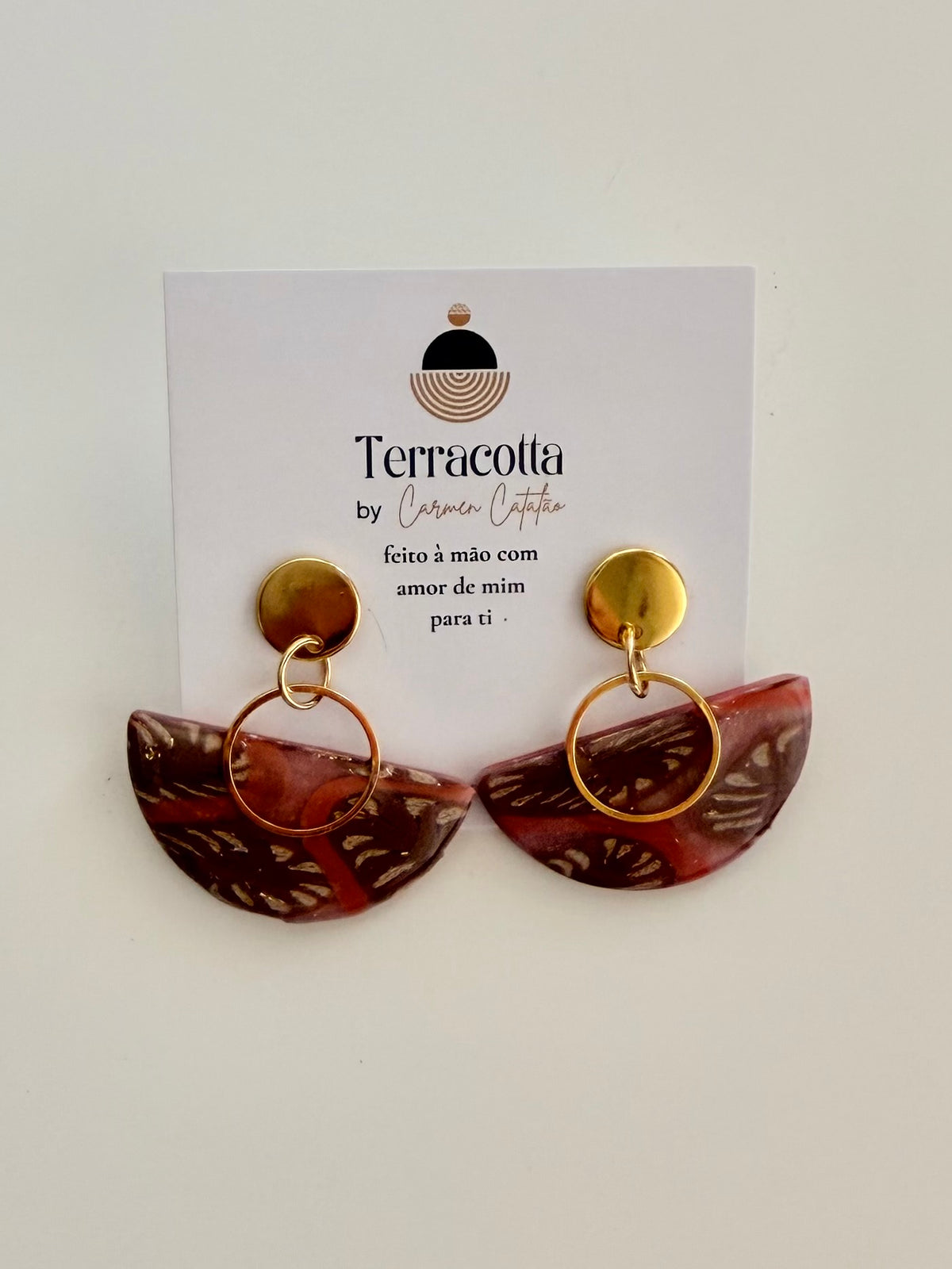 Brincos Meia-Lua Dourada Terracota